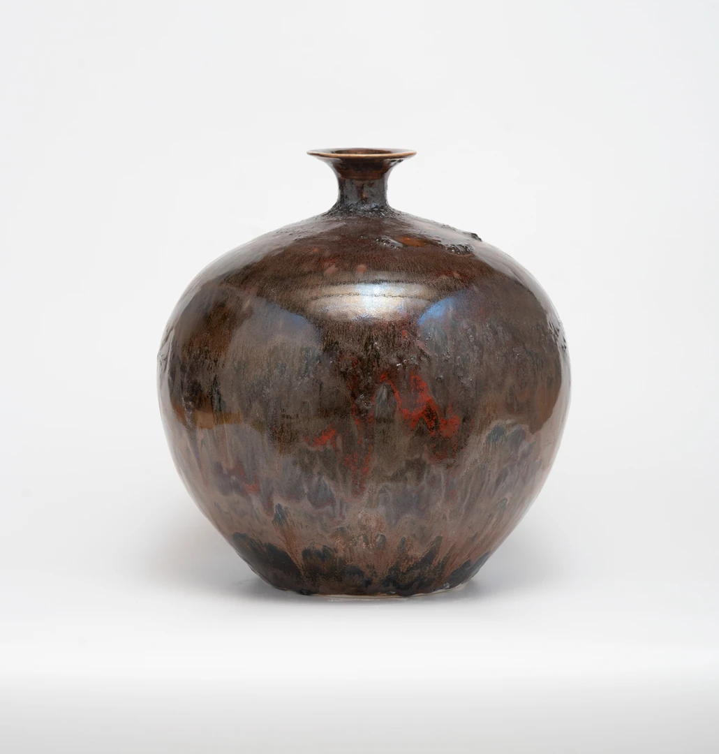 Planets Mars 1, 2024, glaze on porcelain, 35 × 35 cm